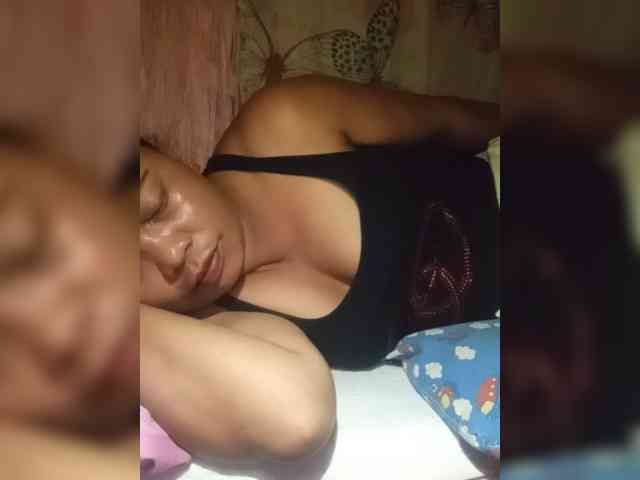 MiaaMorre webcam