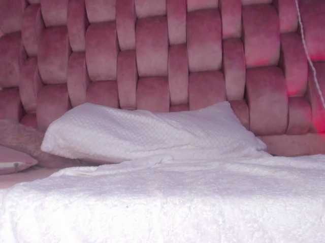 sweet-chelsy live cam on BongaCams