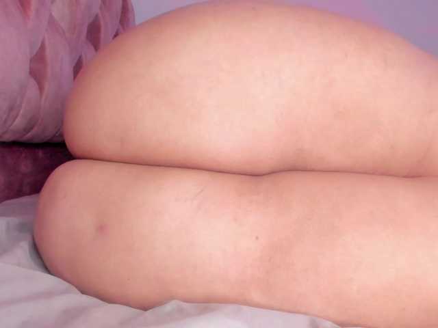 sweet-chelsy's BongaCams show and profile