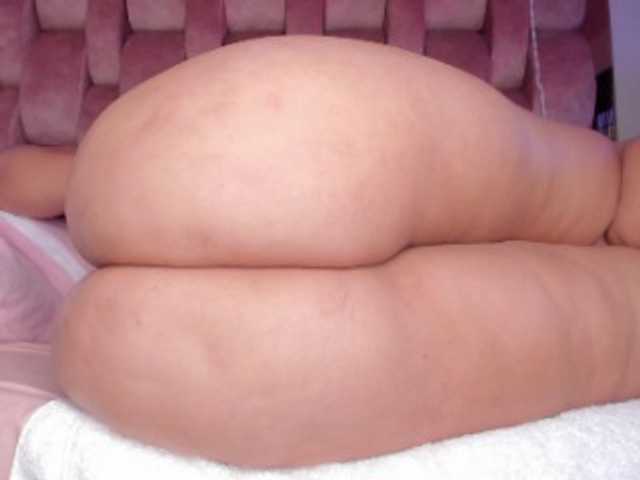 sweet-chelsy live cam on BongaCams