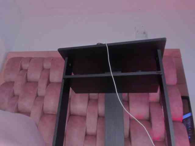 sweet-chelsy webcam