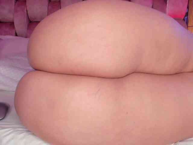 sweet-chelsy Live Webcam on BongaCams