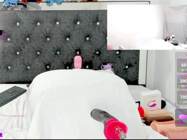 shara-24 live cam on BongaCams