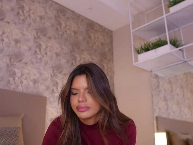 JadaKai live cam on BongaCams