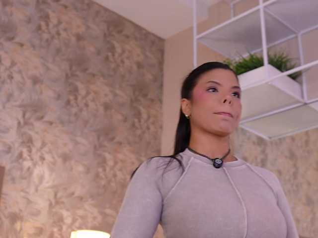 JadaKai live cam on BongaCams