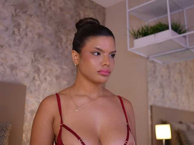 JadaKai live cam on BongaCams