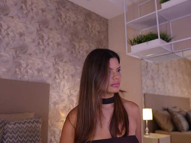 JadaKai live cam on BongaCams