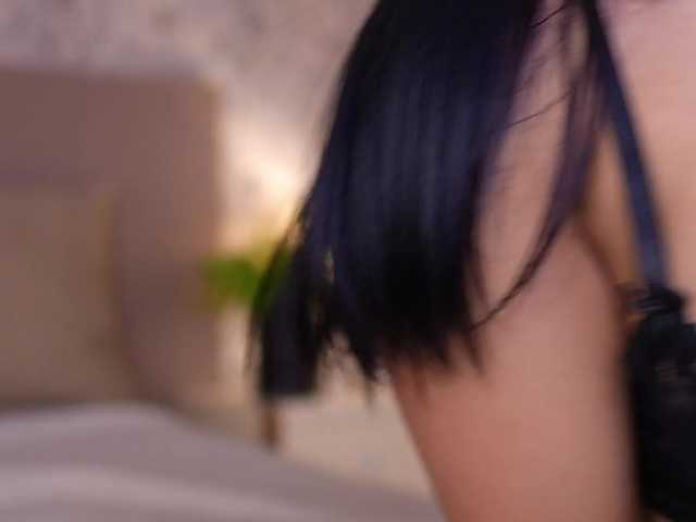 JadaKai live cam on BongaCams