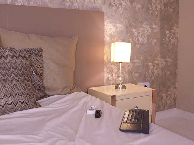 JadaKai live cam on BongaCams