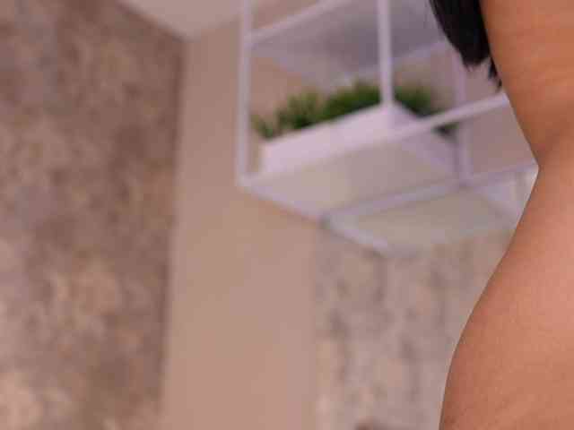 JadaKai Live Webcam on BongaCams