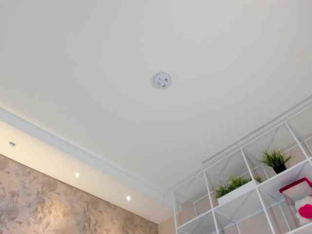 JadaKai webcam