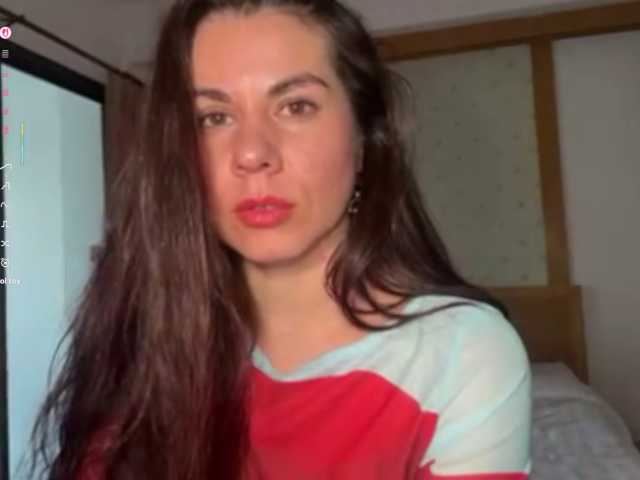 NikaV9ro live cam on BongaCams