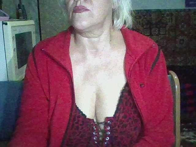 Success100, live now on BongaCams