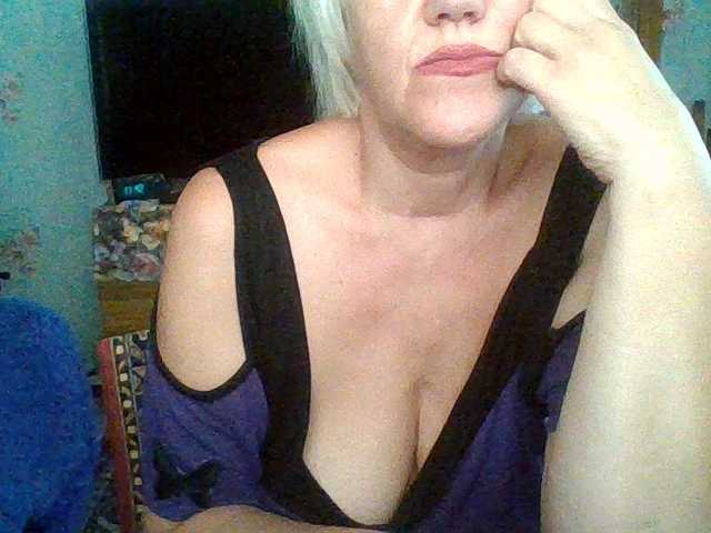 le modèle Success100 est en webcam porno dans un show sur le site bongacams, il possède les tags suivants: White/Caucasian,Blonde,Shaved