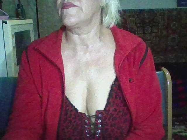 Success100, live now on BongaCams