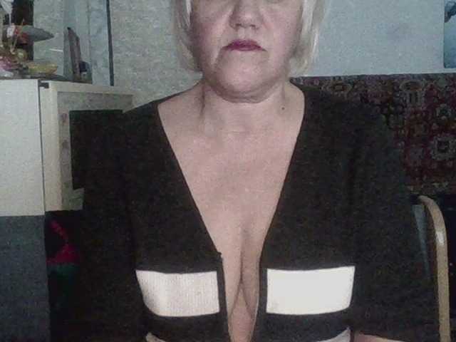 le modèle Success100 est en webcam porno dans un show sur le site bongacams, il possède les tags suivants: White/Caucasian,Blonde,Shaved