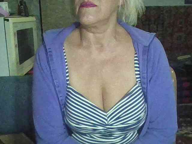 Success100's webcam live show
