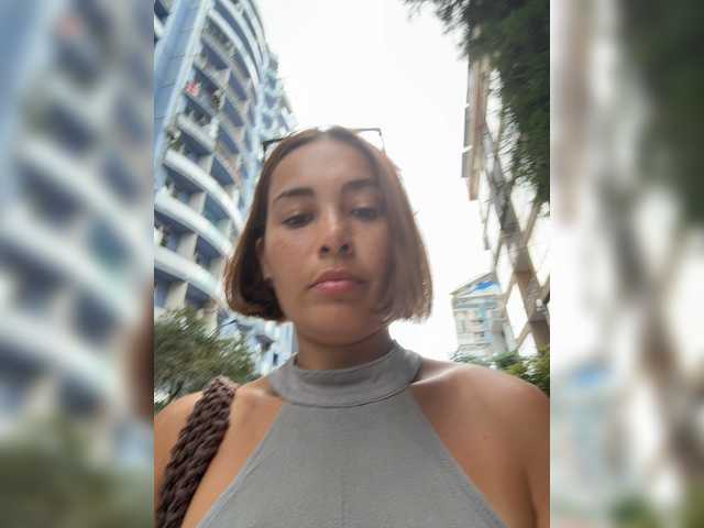 Talilia live webcam show