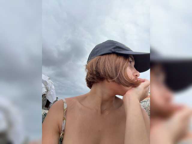 Chat with Tatar_Spring live cam