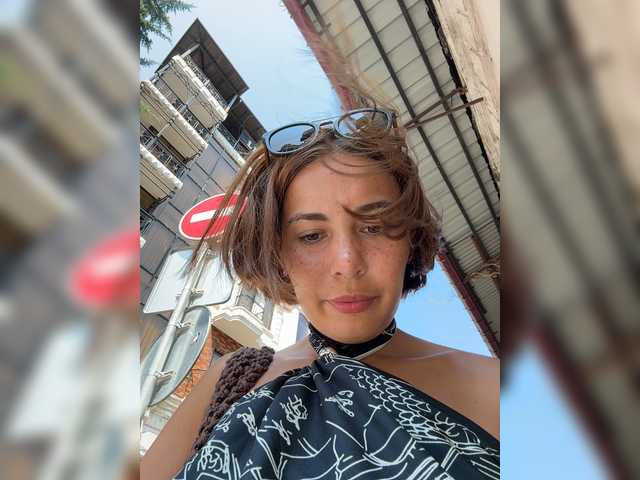 talilia live sex show