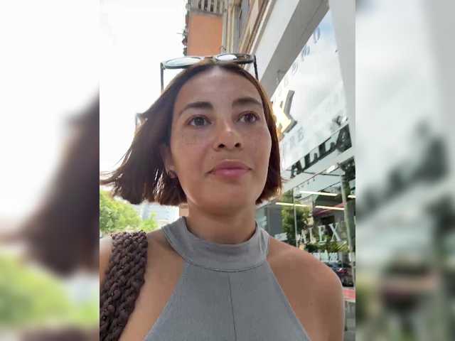 Talilia live webcam show