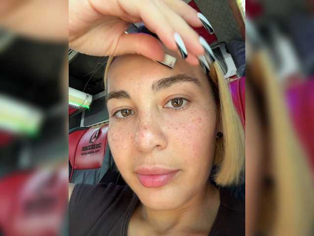 Talilia, live now on BongaCams