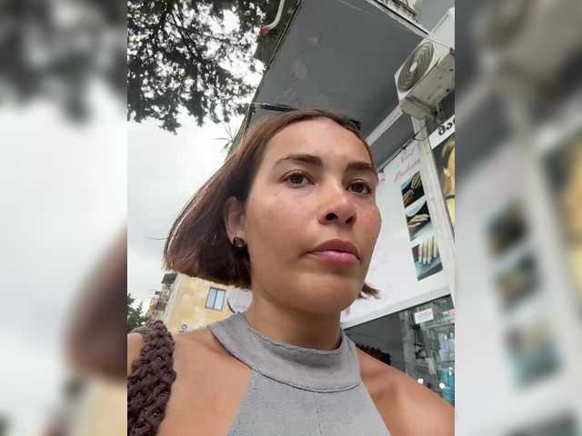 Talilia live webcam show