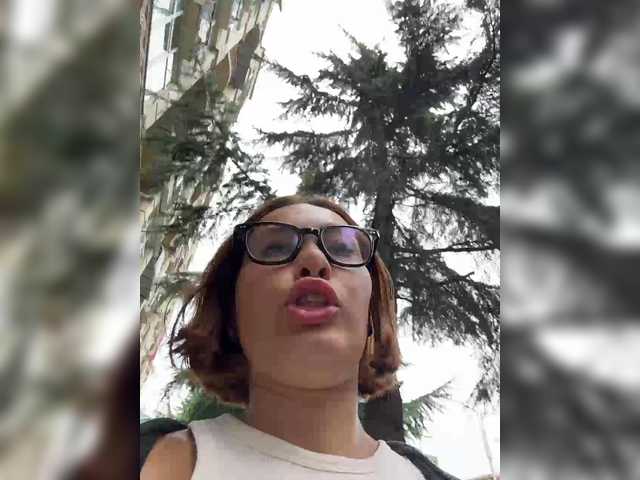Talilia live webcam show