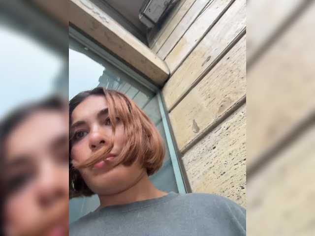 le modèle SpringMe est en webcam porno dans un show sur le site bongacams, il possède les tags suivants: White/Caucasian,Redhead,Trimmed