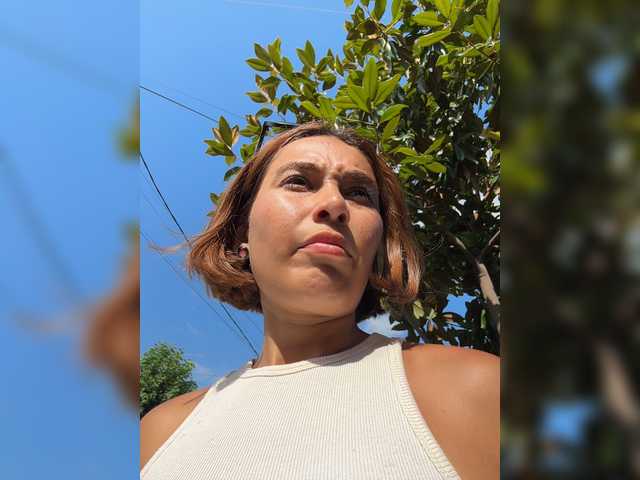 Talilia live webcam show