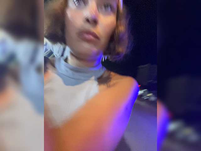 talilia live sex show
