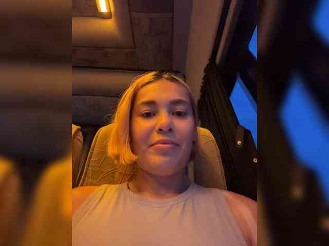 Talilia's webcam live show