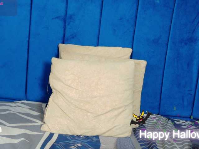 ebonydreams01 live cam on BongaCams