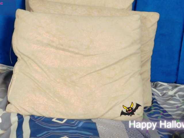 ebonydreams01 live cam on BongaCams