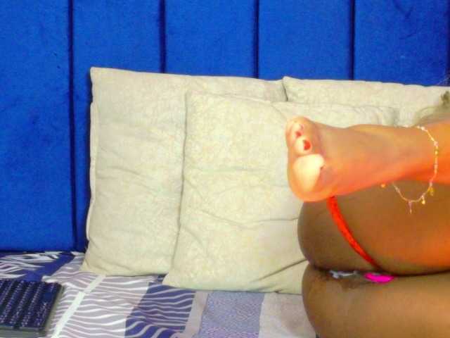 ebonydreams01's BongaCams show and profile