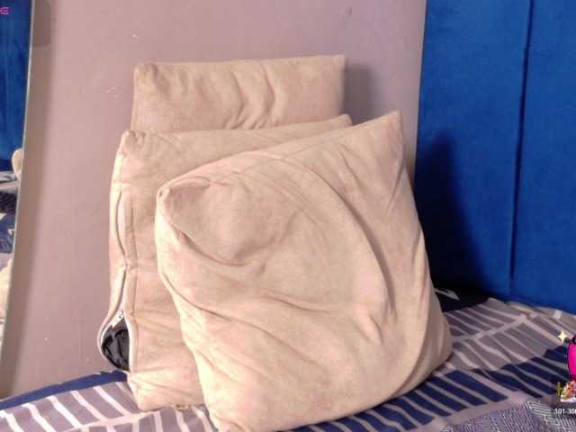 ebonydreams01 — live female cam