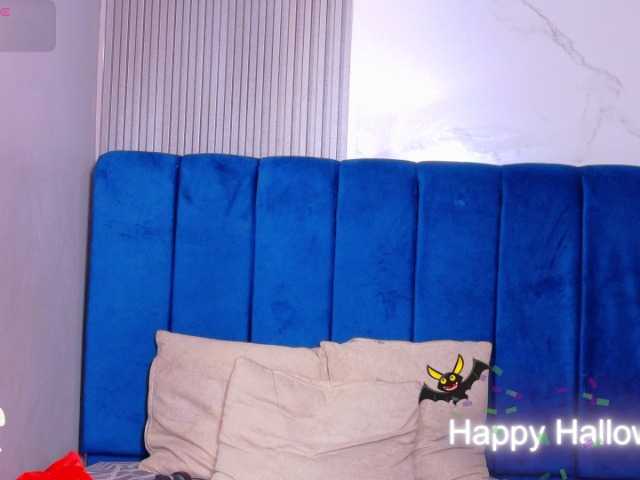 ebonydreams01 live cam on BongaCams