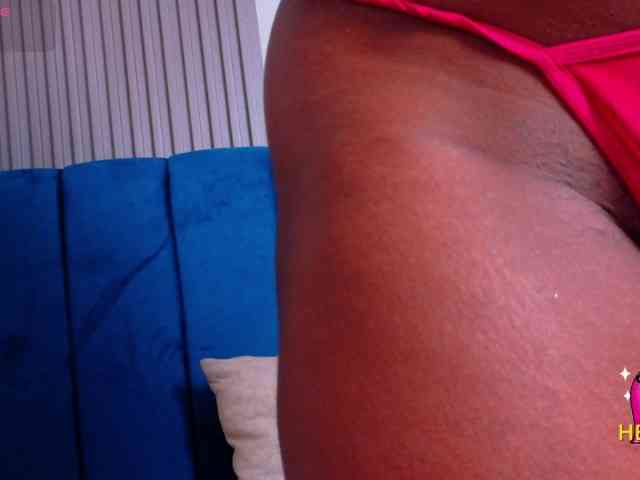 Modelo: ebonydreams01