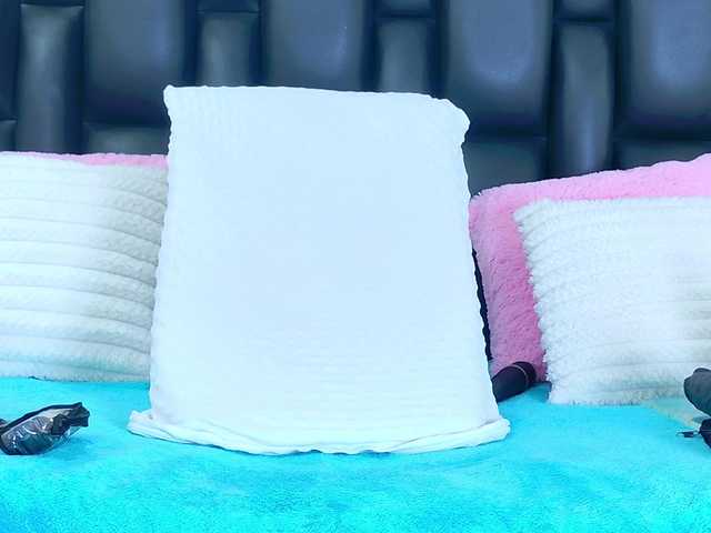DahianaMoss live cam on BongaCams