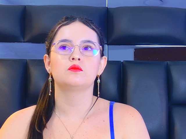 DahianaMoss live cam on BongaCams