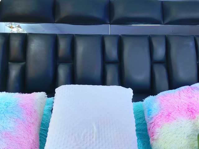 DahianaMoss live cam on BongaCams