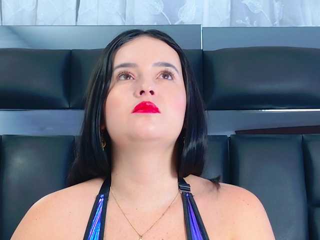 DahianaMoss live cam on BongaCams