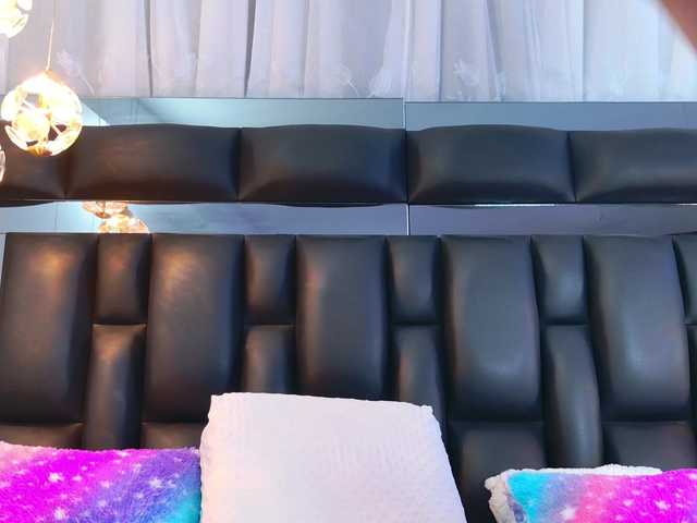 DahianaMoss live webcam show