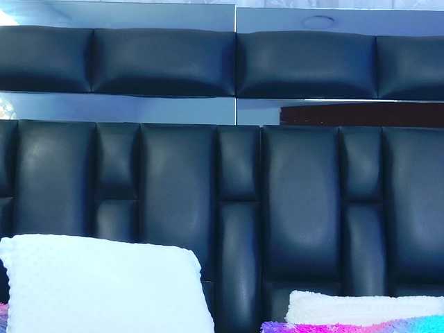 DahianaMoss live cam on BongaCams
