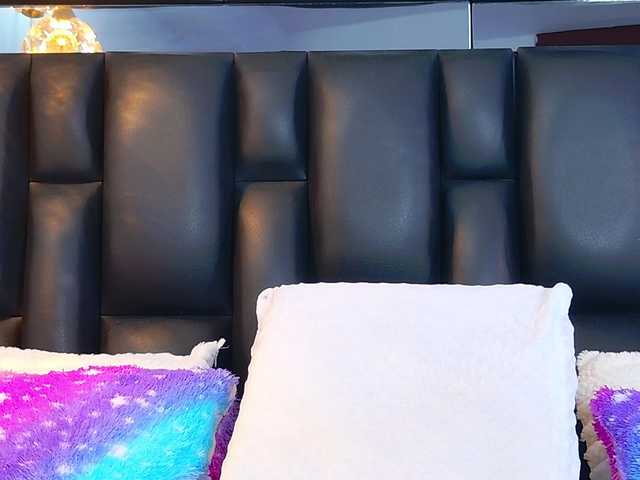 DahianaMoss live cam on BongaCams