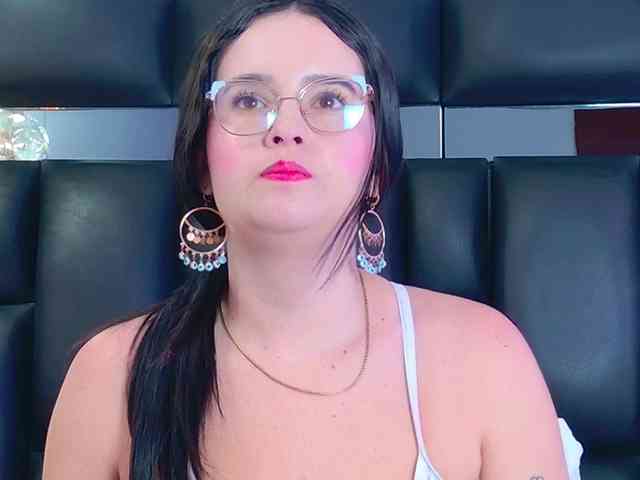 DahianaMoss webcam