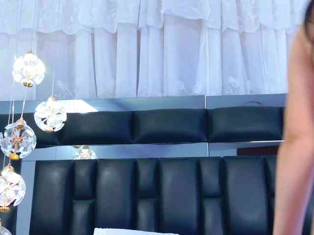 DahianaMoss Live Webcam on BongaCams