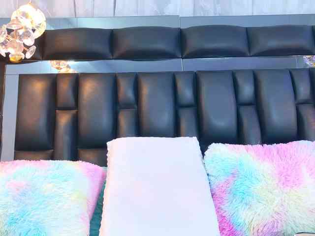 DahianaMoss webcam