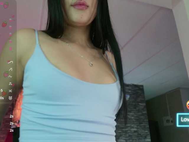 Charlotte-greys live cam on BongaCams