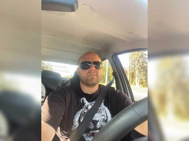 A8888 — live male cam
